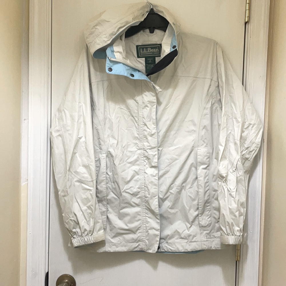 LL Bean, stowaway packable, light weight jacket, women’s small